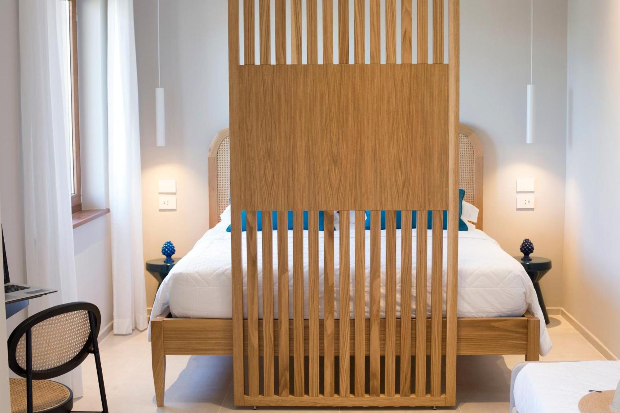 Estate4Home - Suites 21 Соренто Екстериор снимка