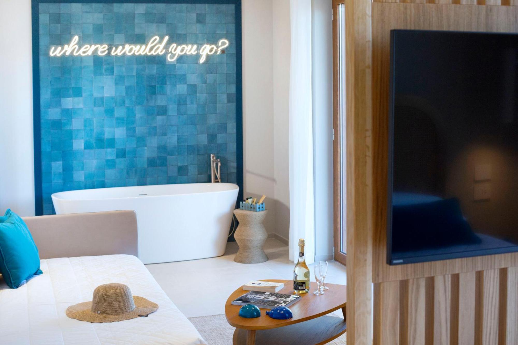 Estate4Home - Suites 21 Соренто Екстериор снимка